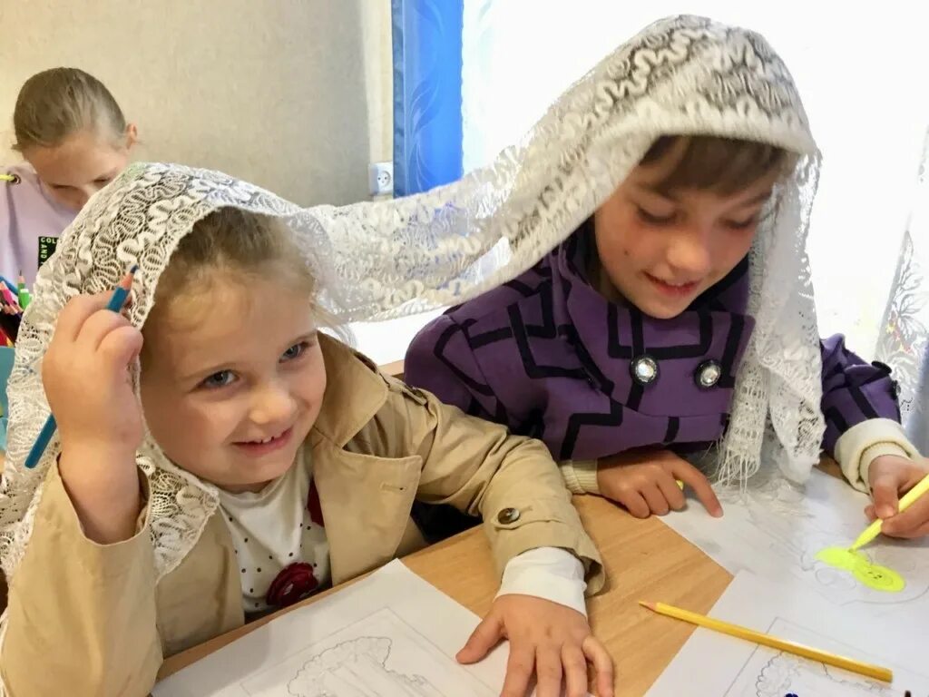 воскресная школа преподаватели храм пресвятой богородицы кудиново. воскресной школы покров. платочки для воскресной школы. воскресная школа покровского собора чебоксары. школа в покрове.