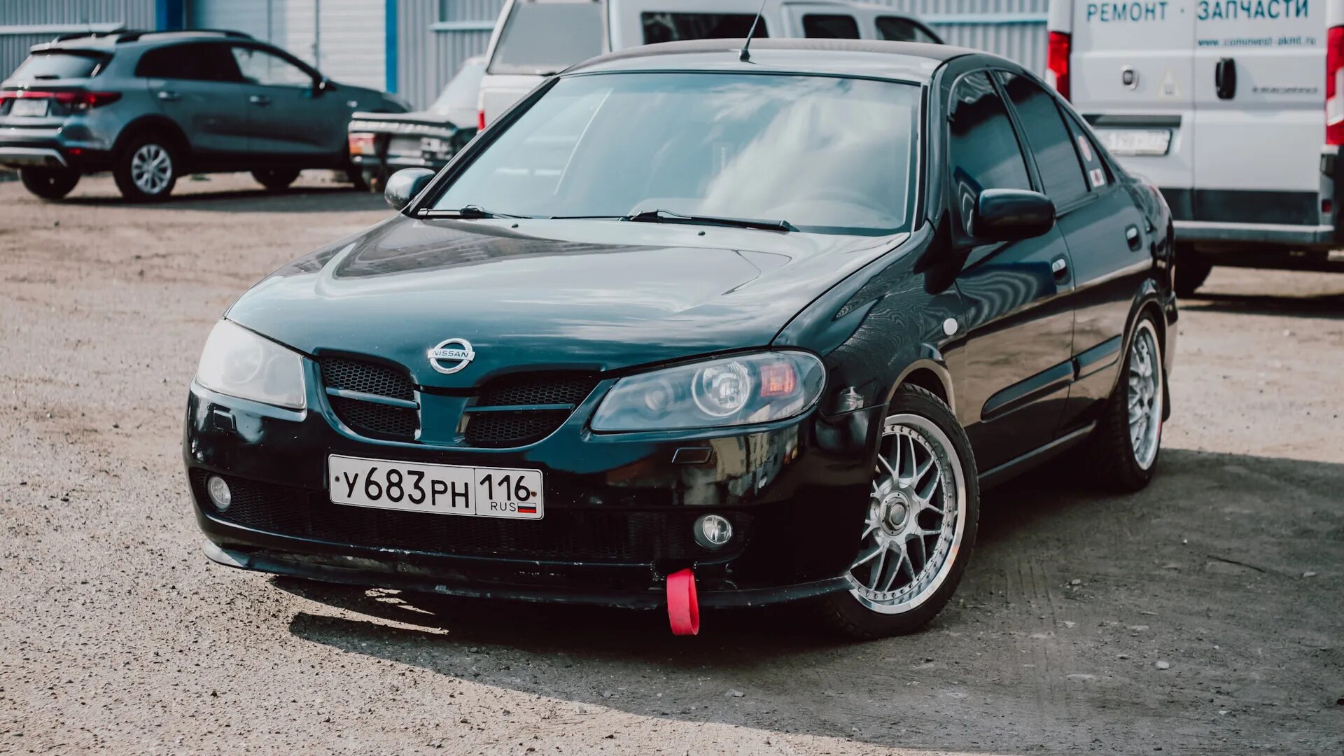 Ниссан альмера н16. Nissan almera n16 обвес. Nissan almera n16 tuning. Nissan almera n16 обвес. Nissan almera n16 зеленый.