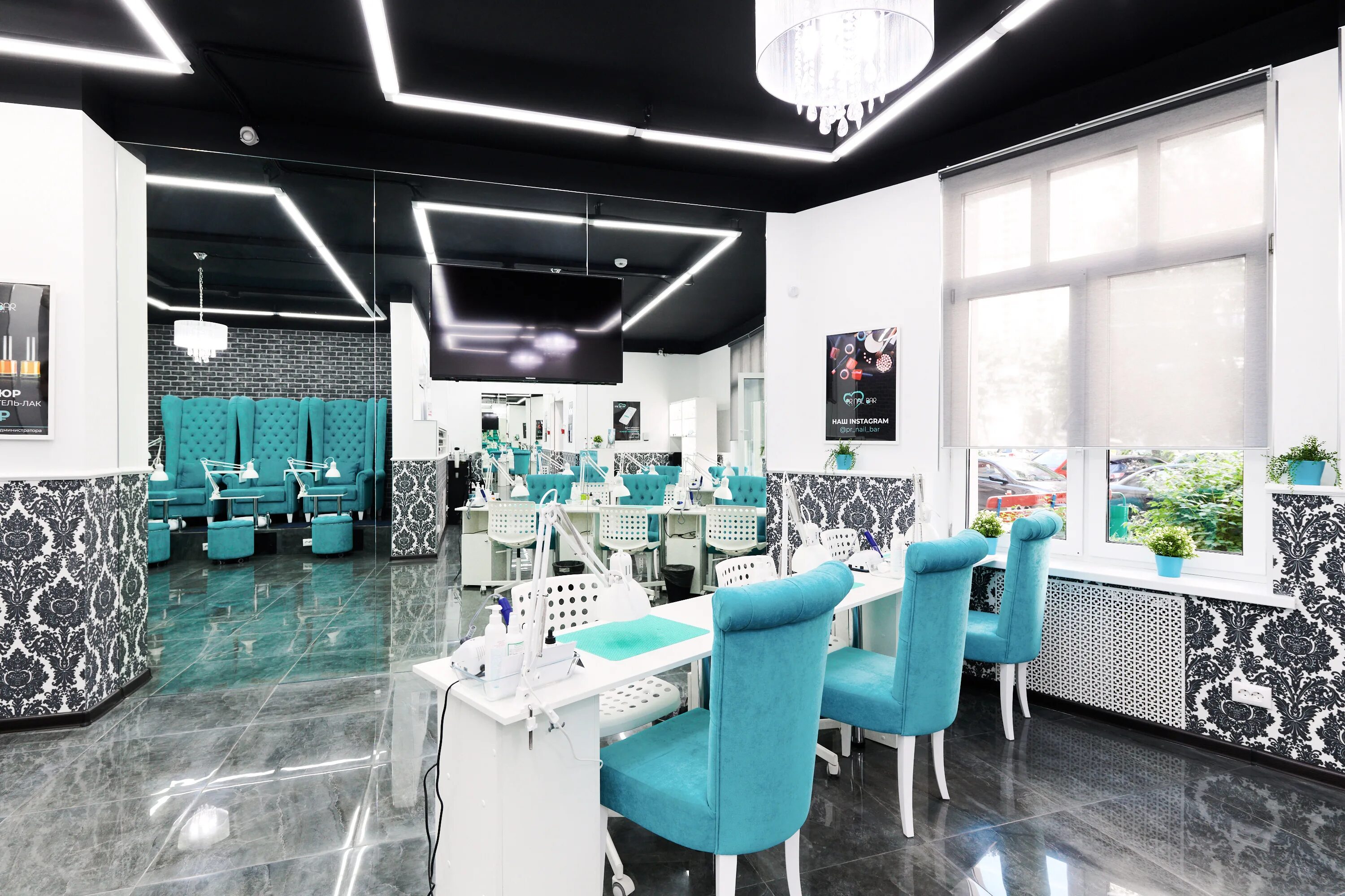 Пр нейл. PR Nail Bar Речной вокзал. PR Nail Bar Водный стадион. PR Nail Bar Зеленоград. PR Nail Bar 1905.