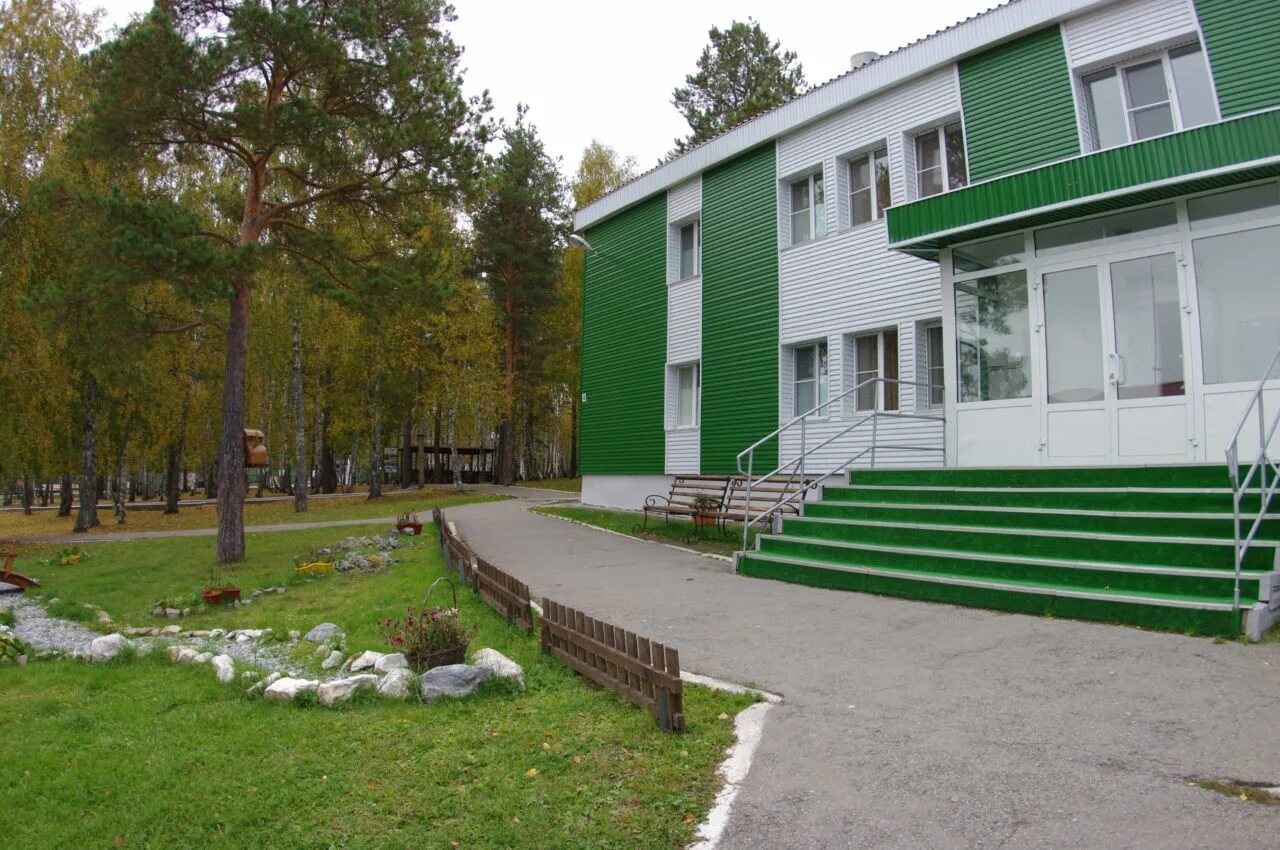 абзаково детский лагерь башкирия. лагерь матросова абзаково абзаково. детский лагерь вывеска.