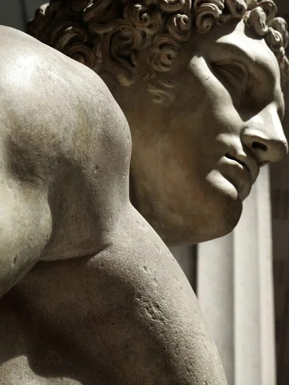 Мраморные статуи древней греции. Greek sculpture. Античность древняя греция статуи богов. Античная скульптура. Скульптура эллинизма.