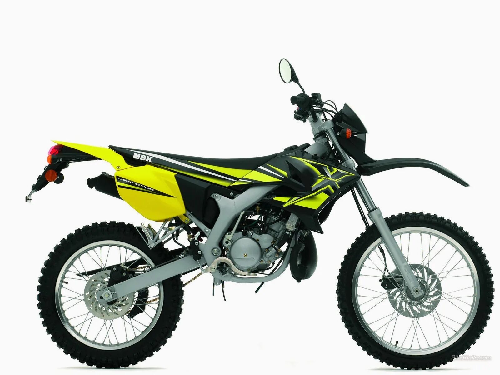 Эндуро мотоциклы 2005. Мотоцикл кросс Enduro lt 250. Ямаха 2005 мотоцикл эндуро. Мото Альфа а1 эндуро.