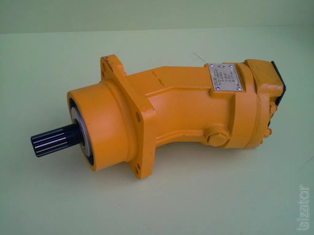 насос мультипликатор ah-130. гидромотор mr 250 c/4. гидростатическая трансмиссия patriot case. гидромотор 151b3127. гидромотор колеса z1x105507311.