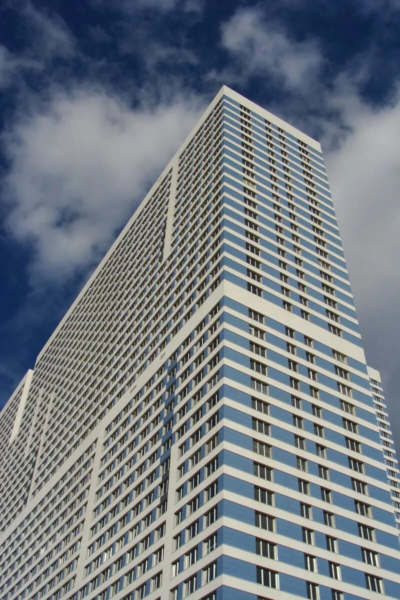 Столица авеню. Колорадо сити штат сша. Проспект 9 июля буэнос-айрес. Авеню 9 июля буэнос айрес. Тяньцзинь пятая авеню.