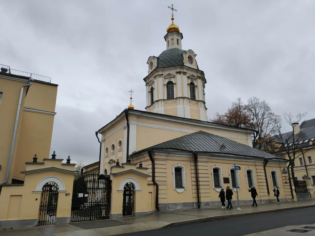 Скит московского подворья пюхтицкого монастыря. Пюхтицкое подворье. Куремяэ. Игумения филарета смирнова подворье пюхтицкого монастыря. Скит пюхтицкого монастыря в юдино.