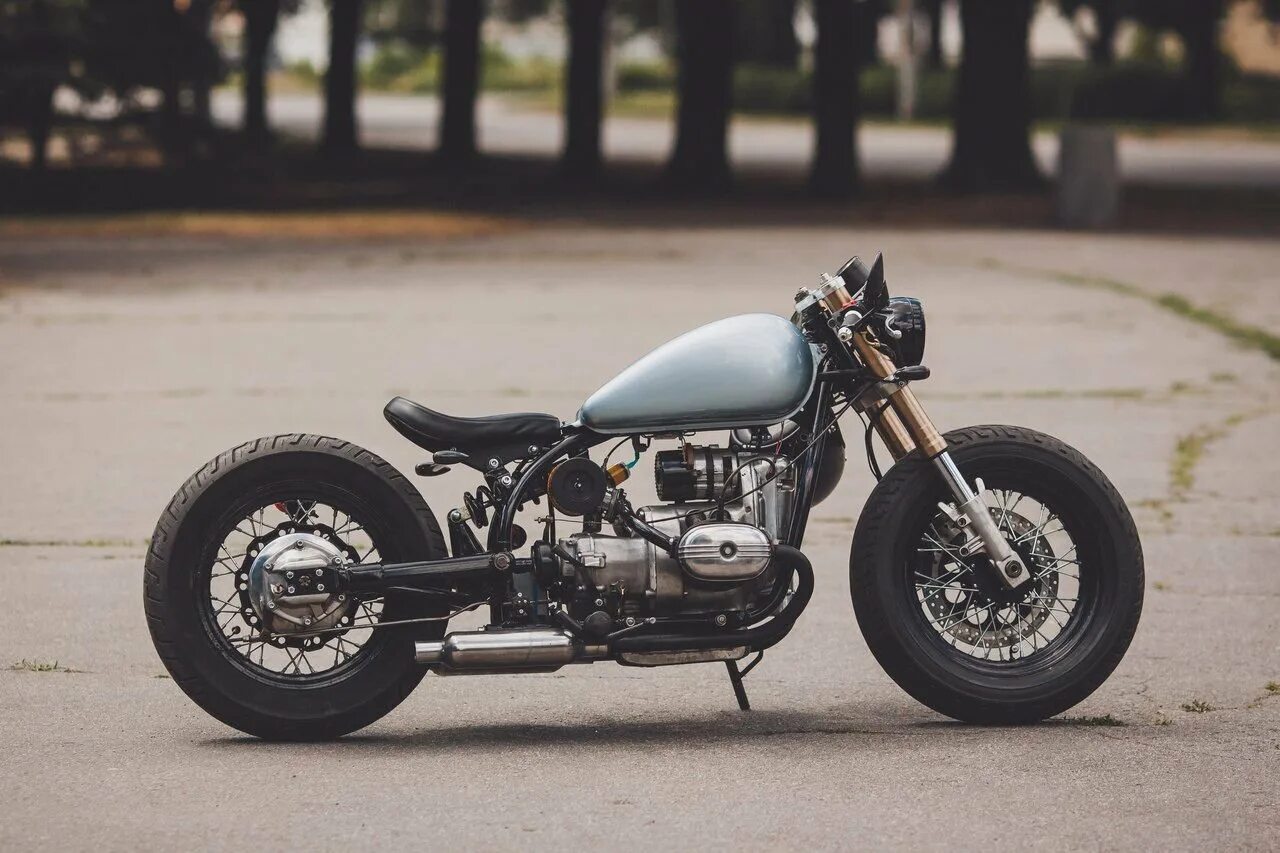 Урал м 72 боббер. Боббер из урала м 62. Bobber мотоцикл урал. Мотоцикл урал боббер. М72 боббер.