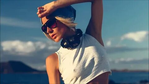 Deep dance music