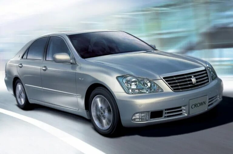 Краун тест. Toyota crown 2003. краун 2003. crown 2003.