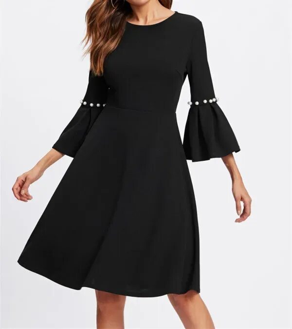 Рукав колокольчик. Платье черное. Чёрное платье с рукавами. Элегантное черное платье. Черное платье с длинным рукавом.