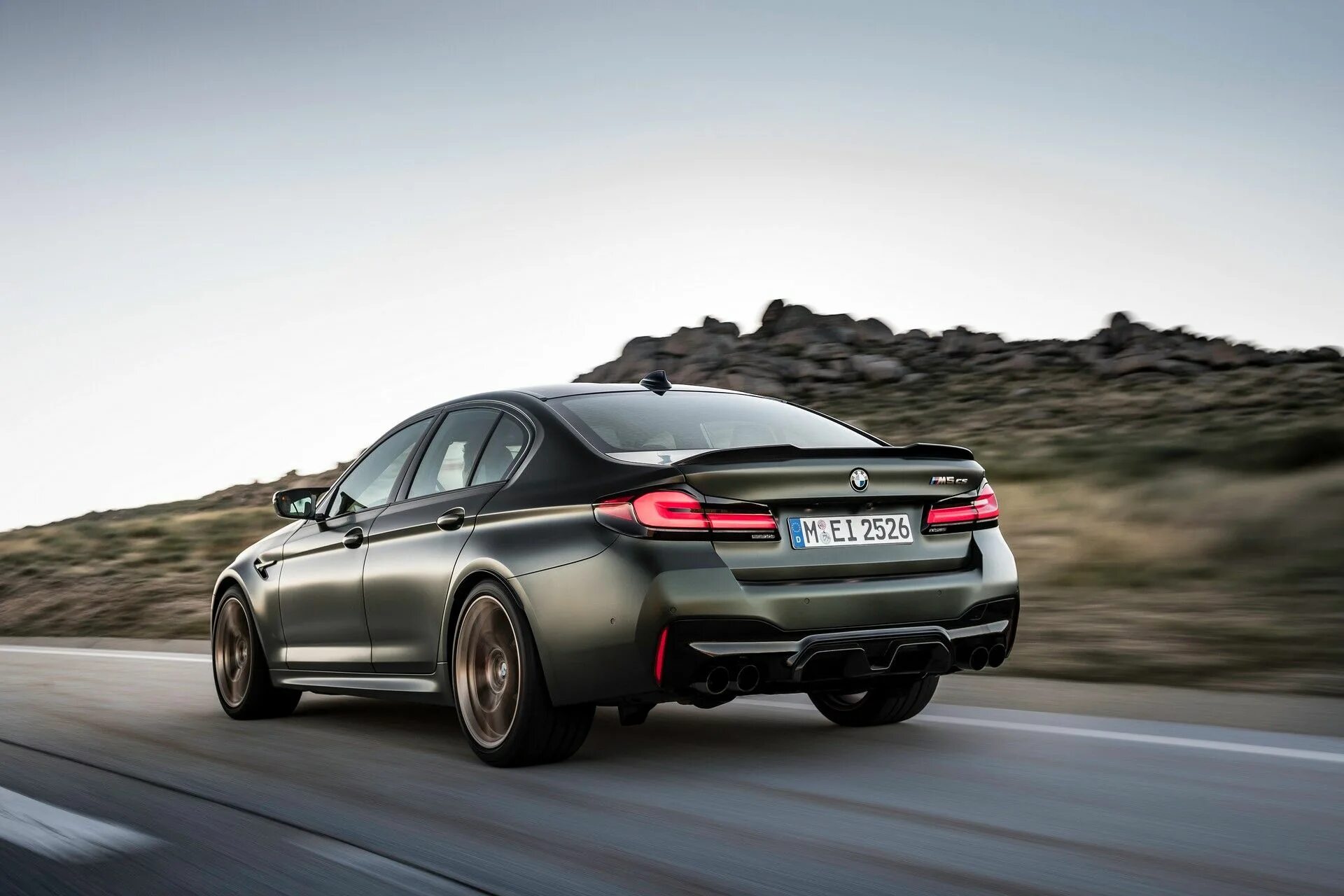 Самый быстрый бмв м5 ф90 в мире. Бмв m5 2025. bmw m5 f90 cs. bmw m5 f90 competition 2025. bmw m5 f90 2025.