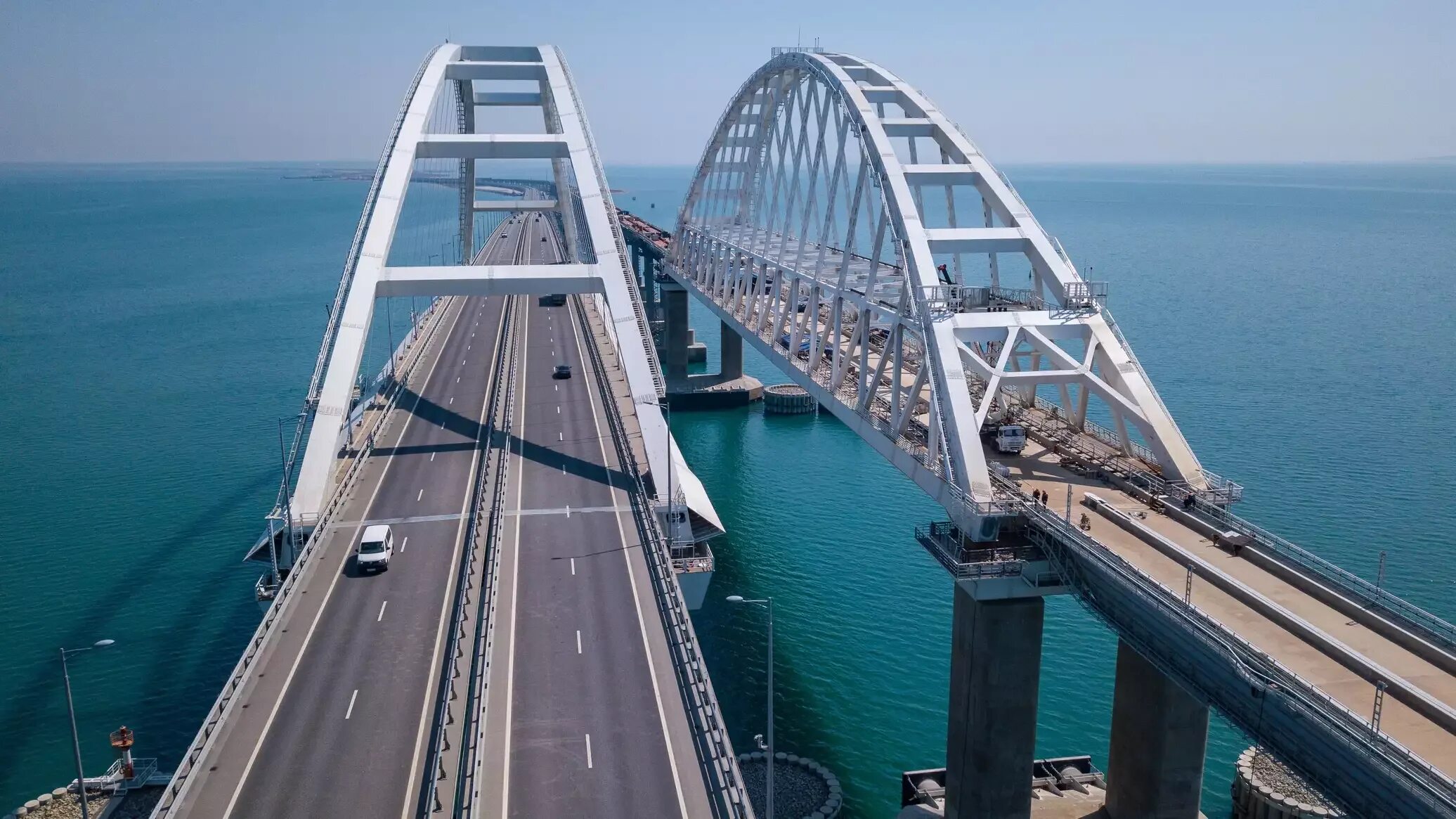 Как сейчас крымский мост сегодня. Мост керченский пролив. вантовый мост крымский. крымский мост керчь. крымский мост с моря.