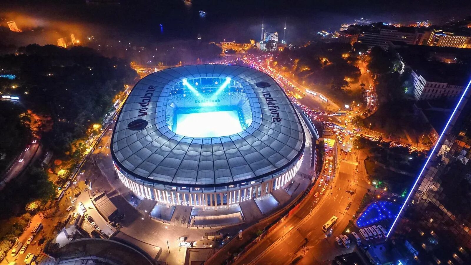 Самые красивые стадионы. Стадион Водафон парк Стамбул. Стадион Бешикташ — Vodafone Park.. Vodafone Arena Стамбул. Олимпийский стадион (Стамбул)Бешикташ.