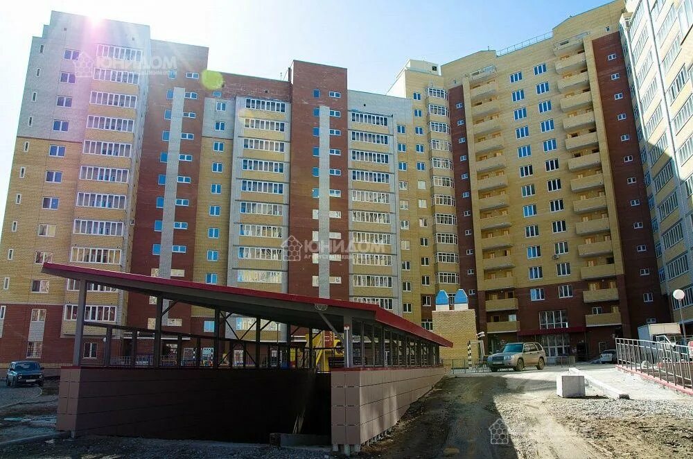 Квартиры в тюмени новостройки 2. Тюмень ул дружбы 73. Дружбы 75 Тюмень. Улица дружбы 75 Тюмень. Ул. дружбы, д. 75.