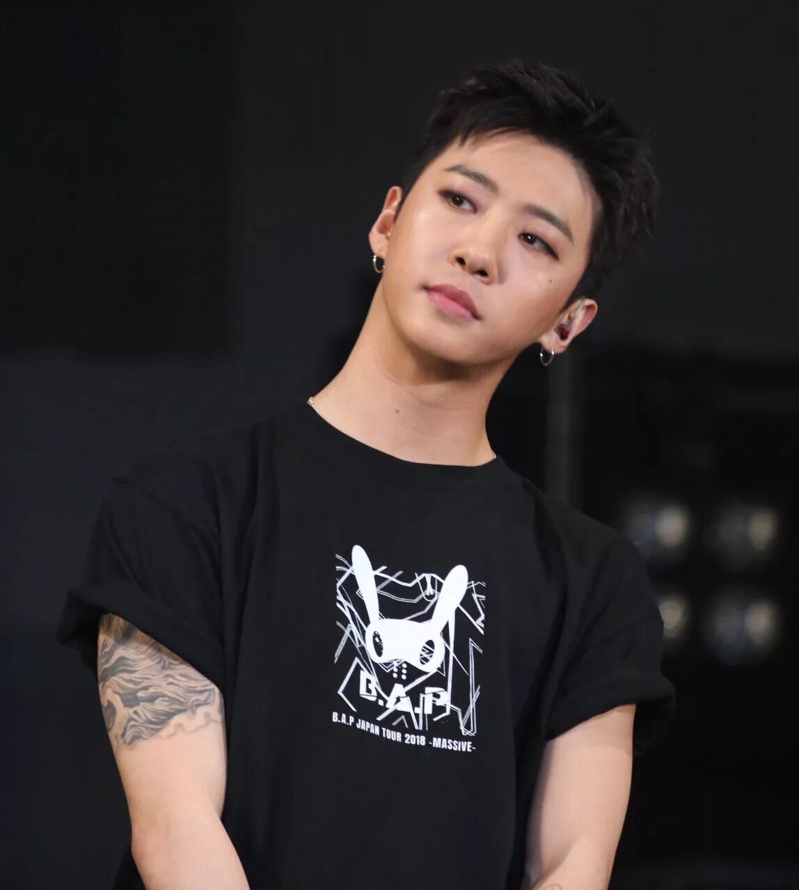 Bang yongguk. Bap Енгук. Пан Ен Гук. B.A.P ёнгук. Бан ёнгук b.a.p.