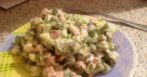 Салат с колбасой огурцом и яйцом рецепт