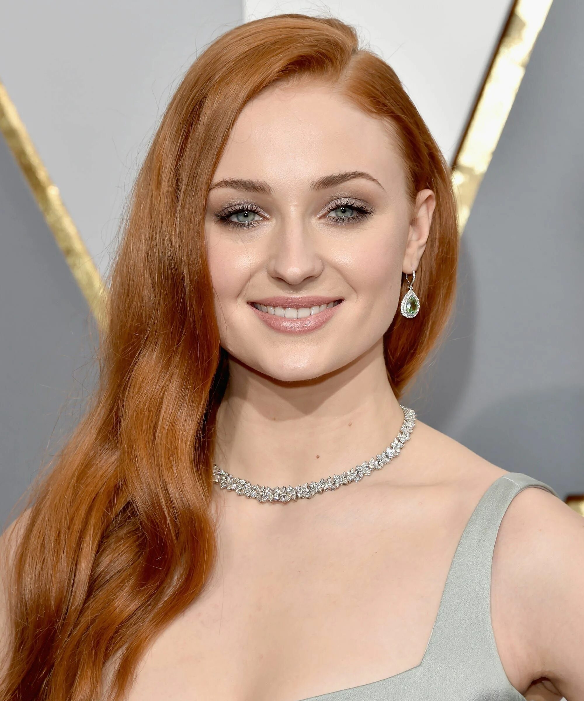 Софи тёрнер. Софи Тернер (Sophie Turner). Санса Старк актриса. Софи Тернер рыжая.