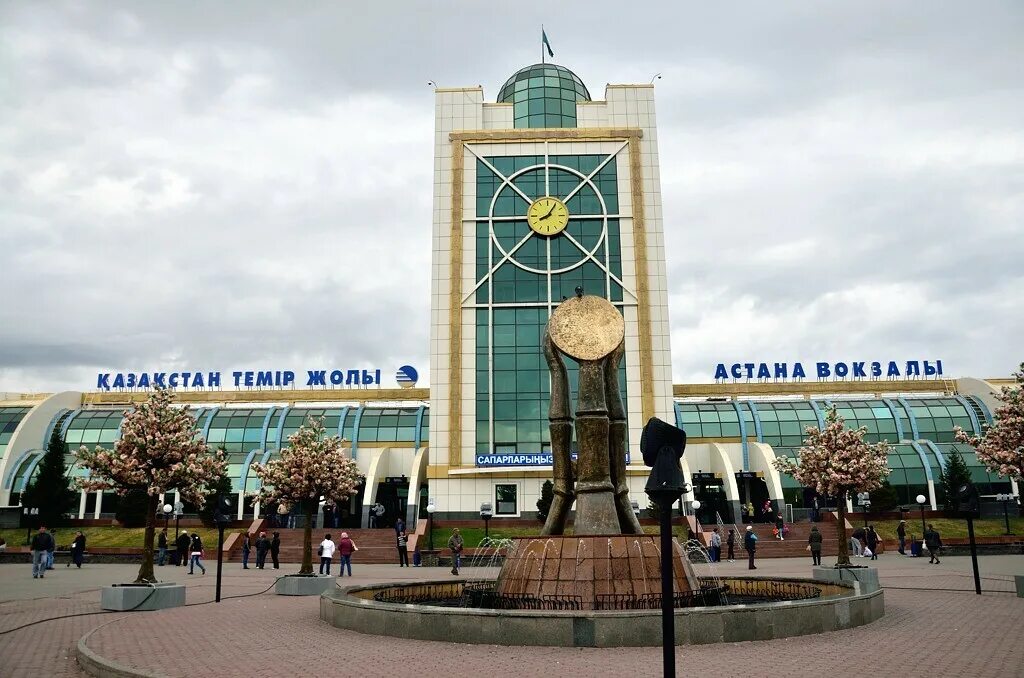 Astana. Railway station editorial stock image. Image of kazakhstan 40006329
