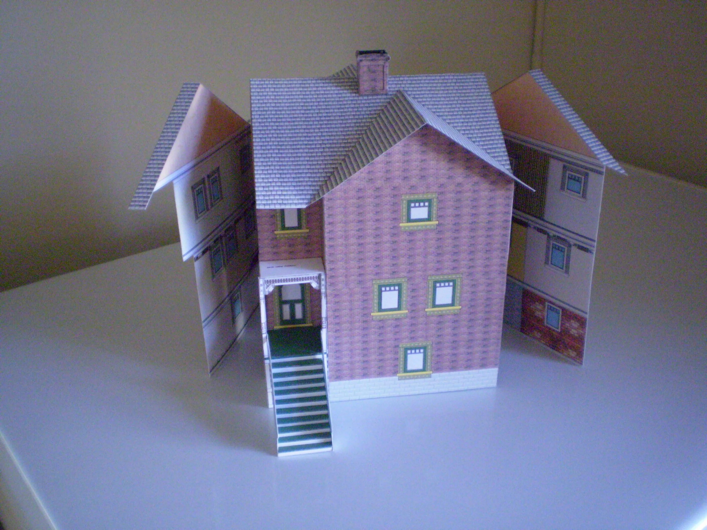 Развертка бумажного домика. Макет домика из коробки. Поделка домик из бумаги. Объемные бумажные домики. Как быстро сделать домик из бумаги.