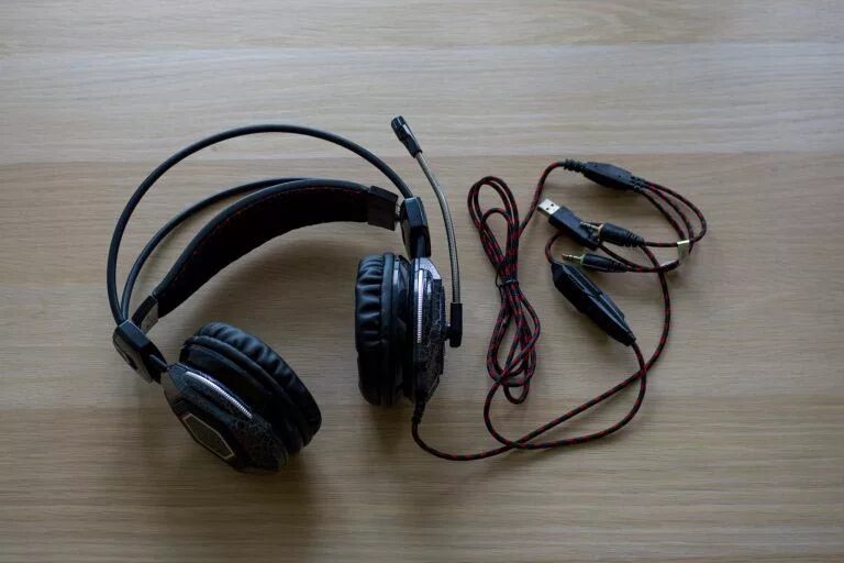 Наушники oklick hs-l500g. Наушники оклик токсик игровые. Oklick hs-l500g toxic. Oklick hs-l810g. Наушники toxic hs-l500g драйвера.