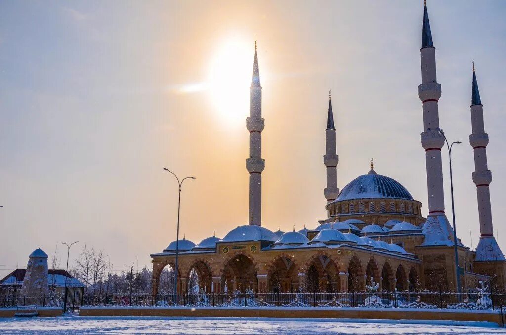 гелдаган. мечеть в гелдагане. гелдаган чечня. мечеть макки даудовой. гелдаган.