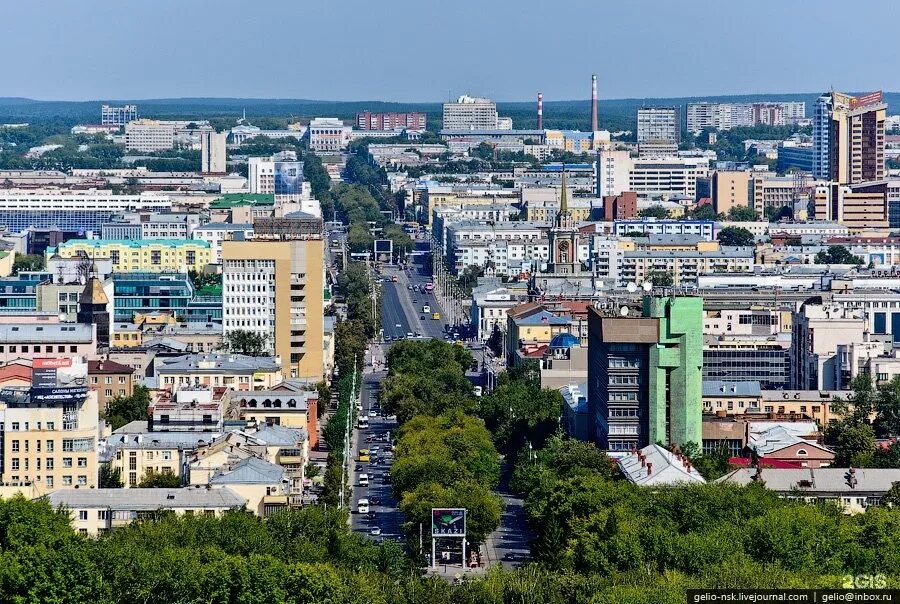 Проспект ленина кронштадт. Проспект ленина главная улица екатеринбурга. Новосибирск ул ленина. Астрахань ул ленина 12. Улица ленина астрахань.