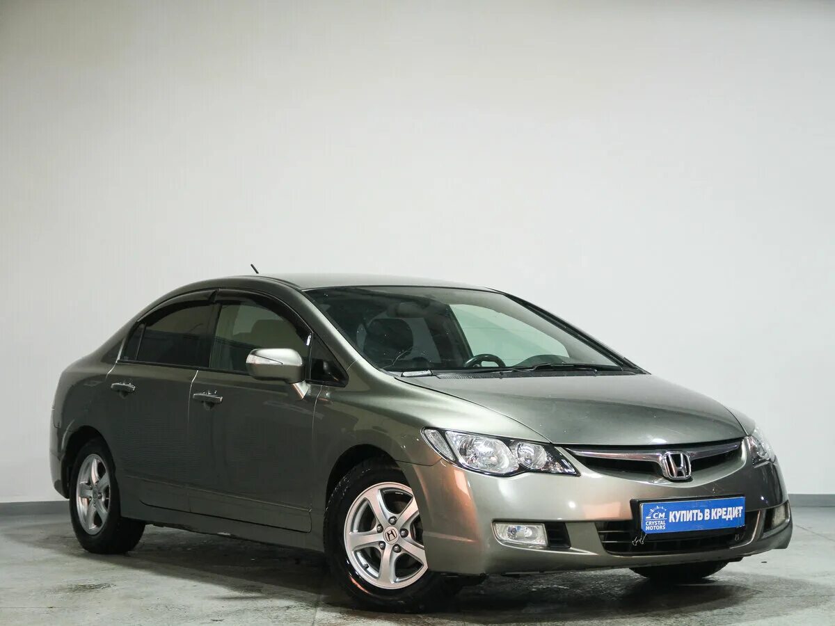 Авито б у хонда. Хонда Цивик 2008 зелёный. Honda 2008 салатовая. Civic Тюмень. У077ах26 Хонда.