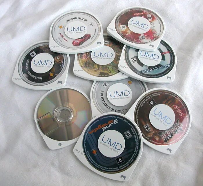 Umd диск. Umd диски для psp. псп умд диск. umd болванки. psp umd universal media disc.