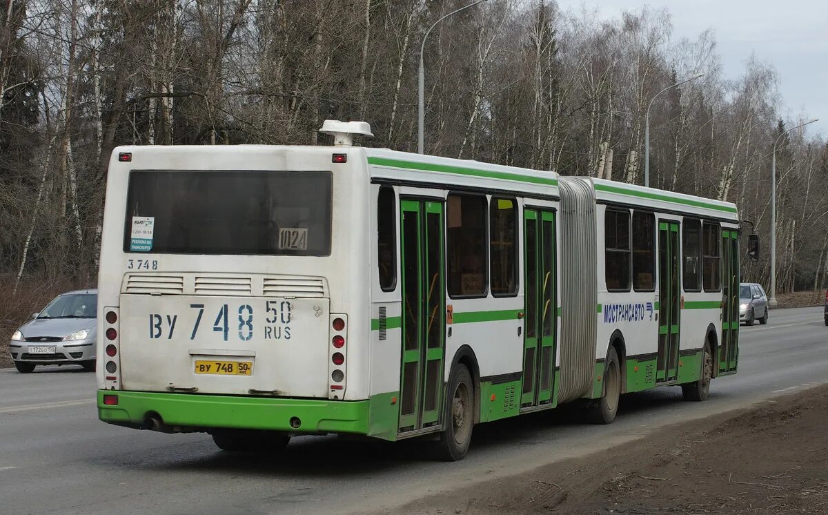 Москва троицкое автобус. Голаз 525110. Фото автобуса 398 москва. Автовокзал город троицк с автобусами. Лиаз 5256 турист.