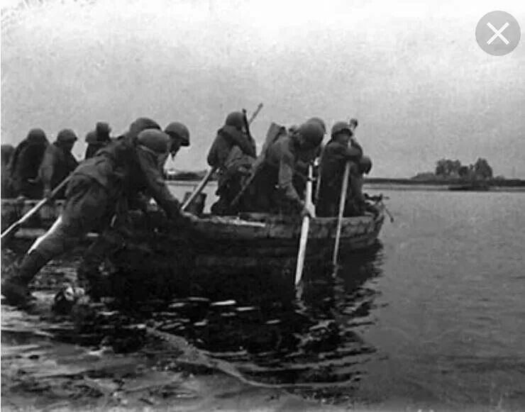 Переправа днепр. Форсирование реки Днепр в 1943 году. Форсирование Днепра сентябрь 1943. 26 Августа 1943 года битва за Днепр. Битва за Днепр форсирование Днепра.