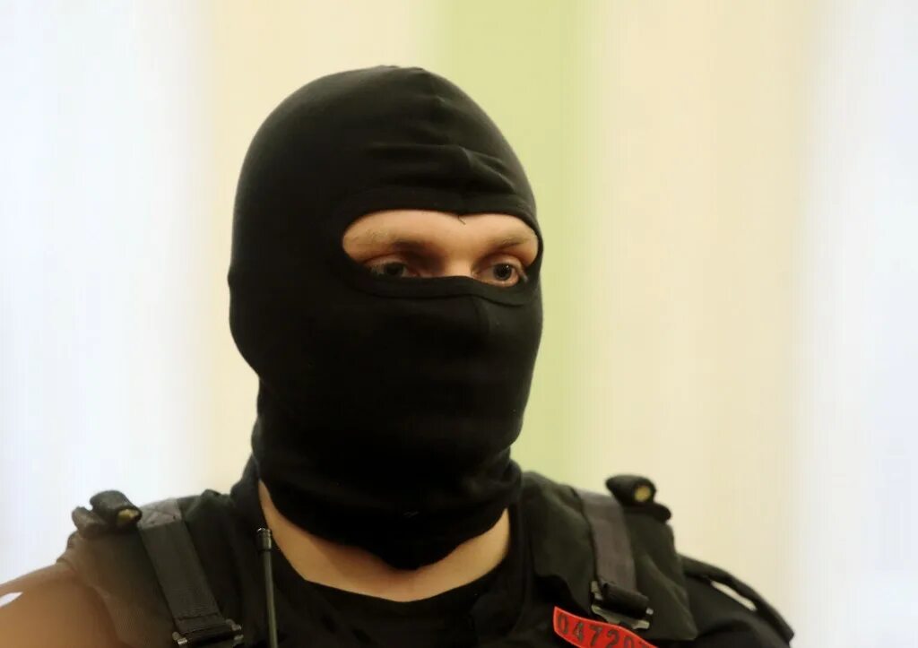 Лица силовиков. Лица силовиков. Аресты в москве 2021. Люди в масках спецназ. Силовые структуры.