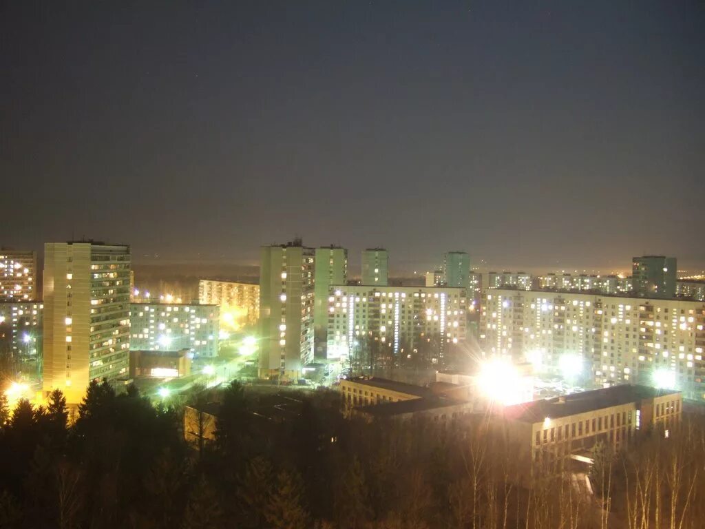 Погода в троицке челябинской области. Троицк новая москва. Заречье троицк. Стелла троицк наукоград. Пагода горд масква и город триицк.