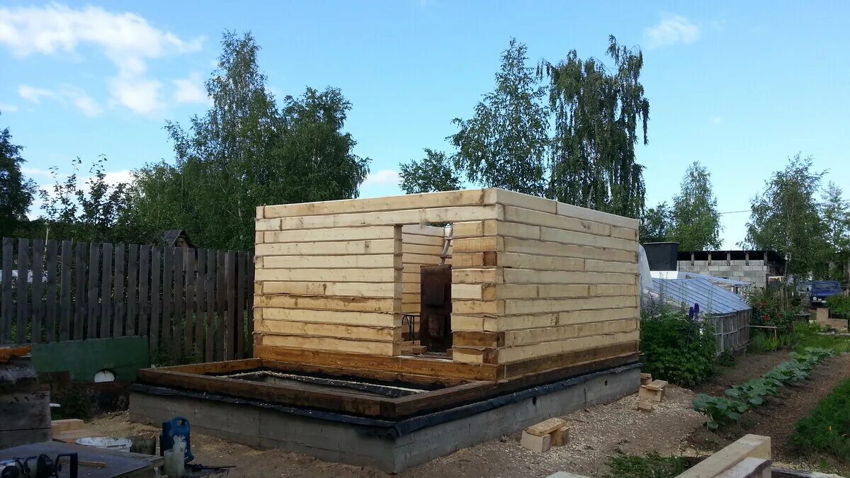 Баня из бруса своими руками. Баня из бруса. Баня из бруса самостоятельно. Баня из профилированного бруса 150х150. Баня из бруса.