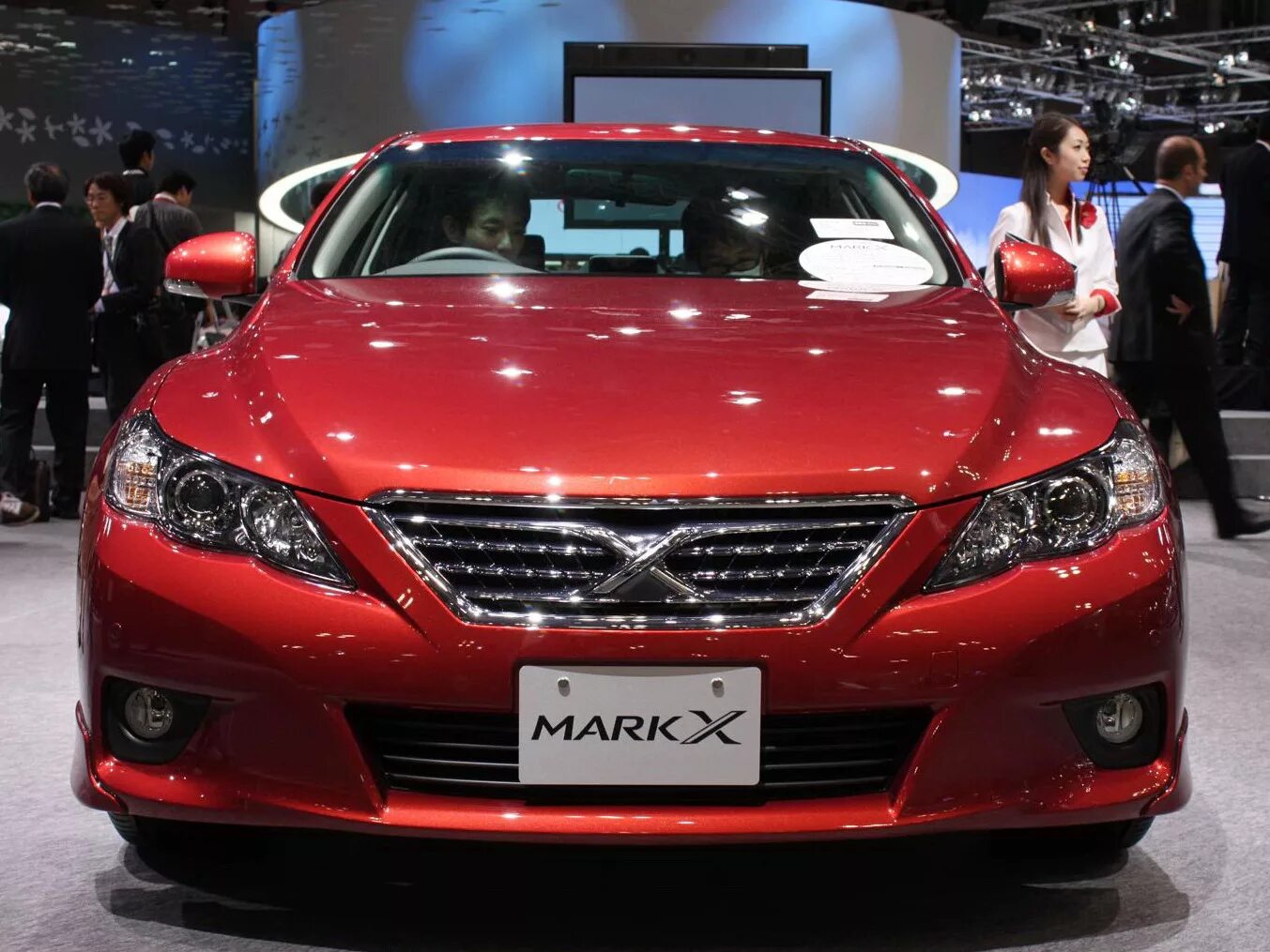 Японская иномарка 6. Toyota Mark x. Toyota Mark 2021.