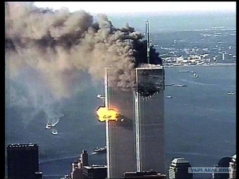 Башни-Близнецы 11 сентября 2001. Взрыв башен-близнецов в Нью-Йорке. Теракт 11 сентября самолет.