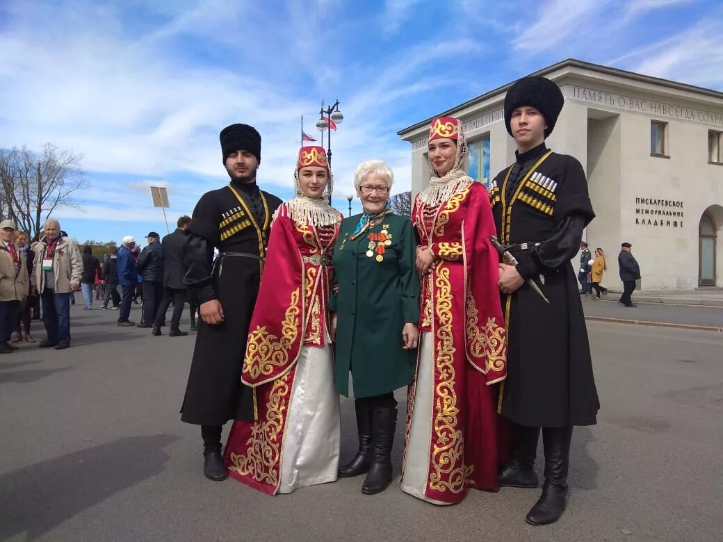 Знаменитые люди осетии. Осетия и осетины. Осетины Санкт-Петербурга. Северные осетины. Северная Осетия люди.