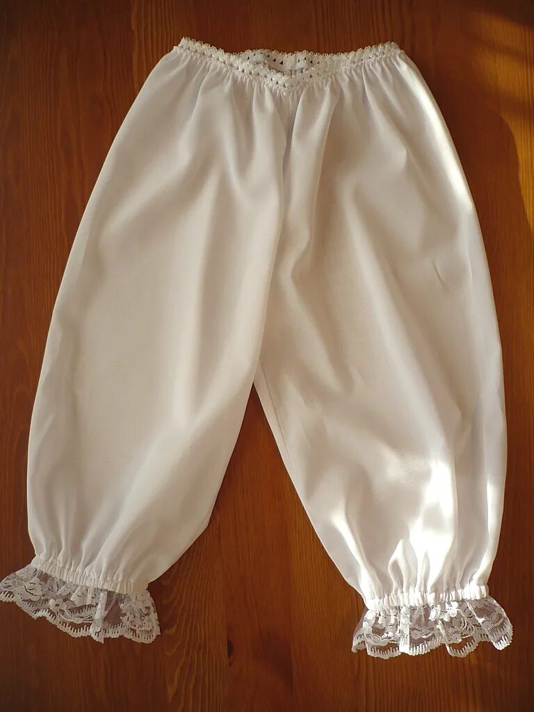 кружевные панталоны 19 век. панталоны мальвины. панталоны костюм. панталоны женские старинные. панталоны мальвины.