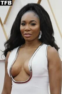 Venus Williams Shows Off Her Underboob at the 94th Annual Academy Awards (5...