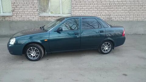 Приора сине зеленый
