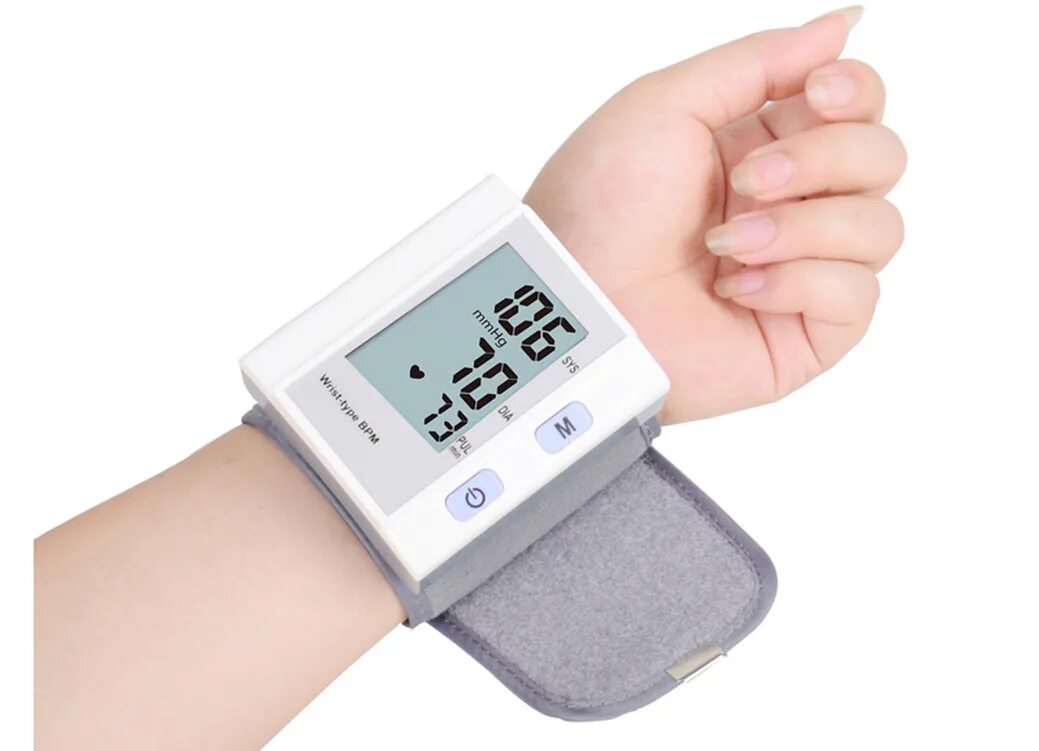 Тонометры на запястье купить на озон. Тонометр fully Automatic Digital Wrist Blood Pressure Monitor model number w02. Портативный тонометр Electric Blood Arm Style. Тонометр Армед 8600 на запястье. Тонометр автоматический Армед на запястье 1700 руб..