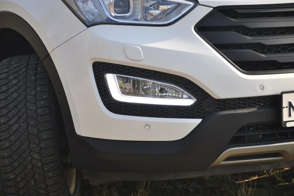 Хендай санта фе 2018 года дхо. Хендай санта фе ходовые огни. Дхо на санта фе 2010. Хендай санта фе ходовые огни. Дхо хендай санта фе.