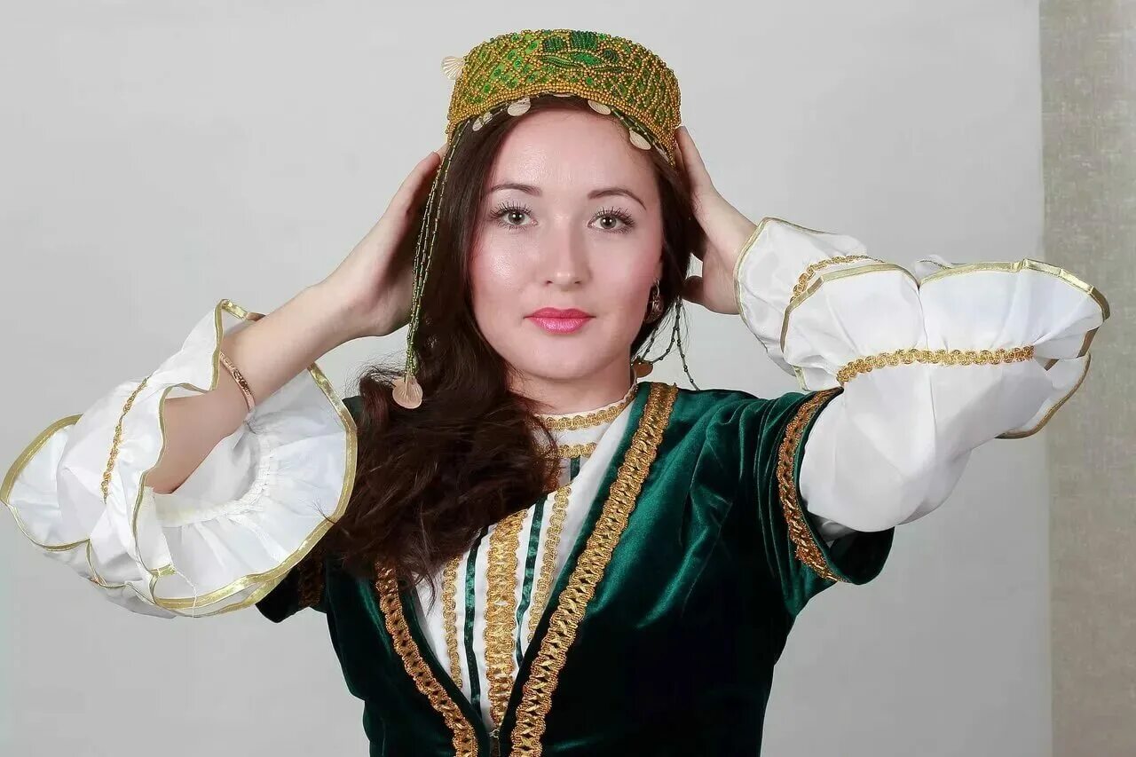 Татары внешность фото