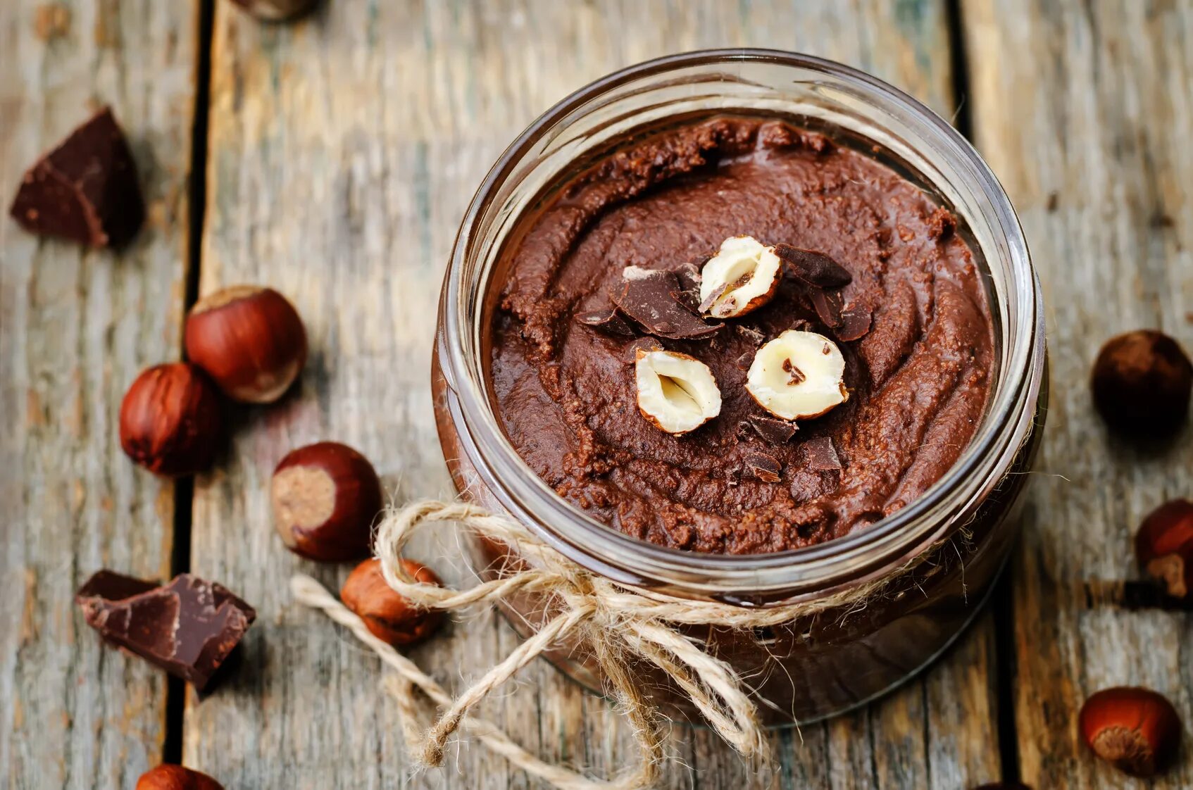 Шоколадное масло рецепт с фото. Шоколадная паста Chocolate Hazelnut Cream. Ореховая паста фундук. Орехово шоколадная паста nut. Крем "Нутелла" (шоколадно-Ореховая с фундуком).