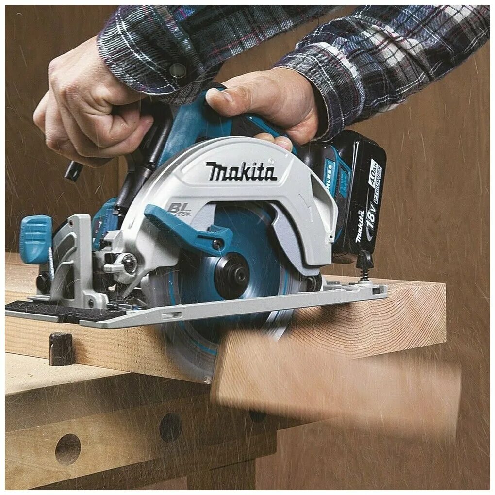 Пила циркулярная под углом 45. Циркулярная пила какую выбрать. Ручная циркулярная пила макита. Электропила циркулярная milwaukee. Мини циркулярная пила декстер.