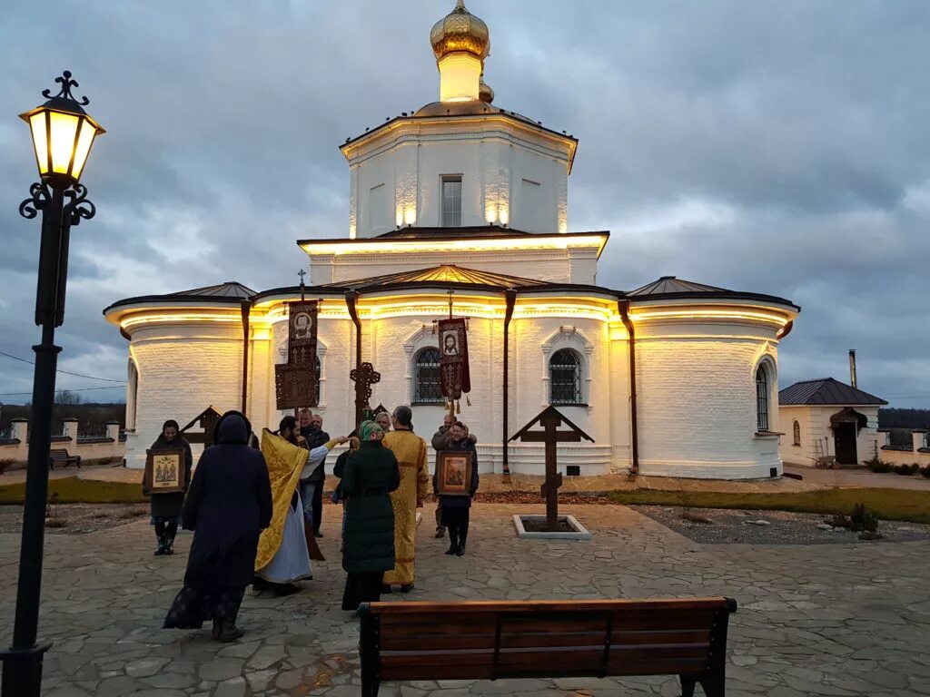 Село губино. Губино Козельск храм.