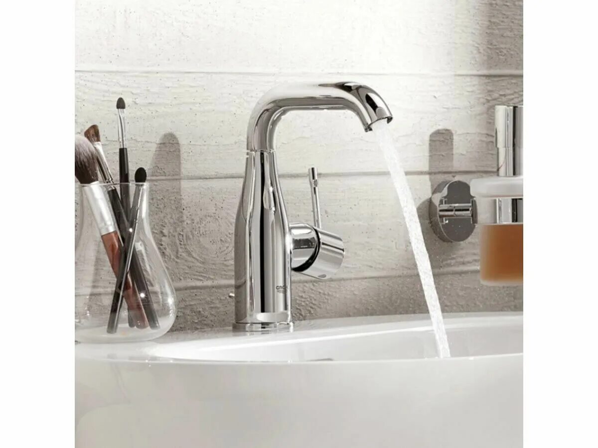 Grohe Essence 23462001. Grohe Essence New 23462001. Смеситель для раковины Grohe Essence 32628001. 23462001 Grohe.