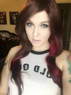 Chelhellbunny cosplay overwatch