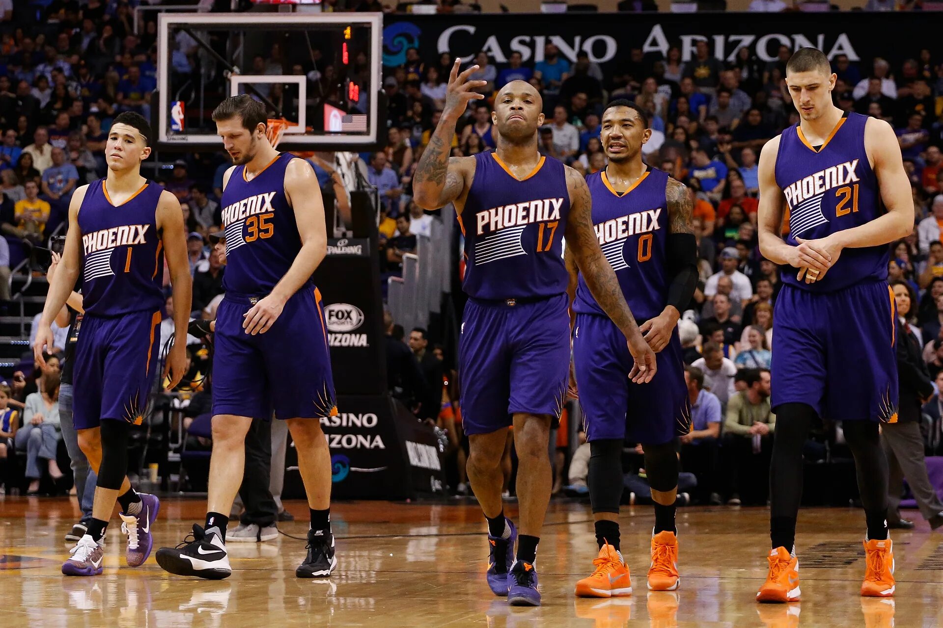 Suns баскетбольная команда. Nba phoenix suns. баскетбольная команда финикс санз флаг. баскетбольная команда финикс санз. нба стартовая 5.
