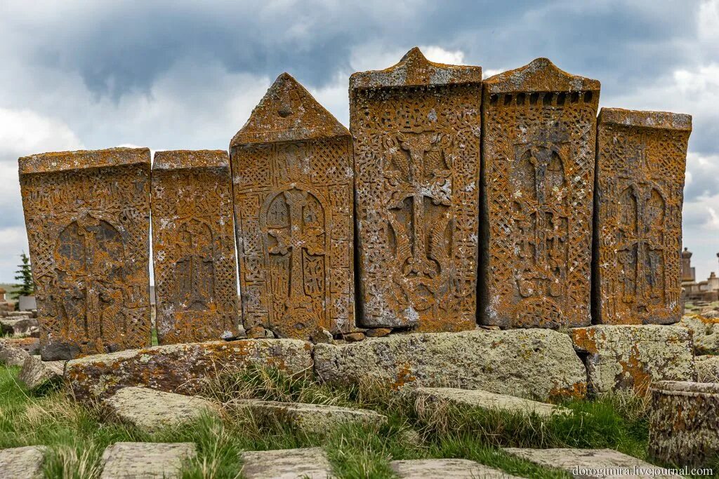 S armenia. Хачкар Ахпат. Хачкар Аменапркич. Хачкар монастырь Татев. Хачкар (каменный крест).