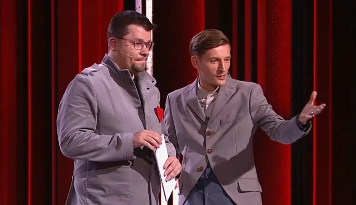 Гарик харламов сейчас. Гарик харламов. Гарик бульдог харламов comedy club. Гарик харламов тнт. Гарик харламов 2020.