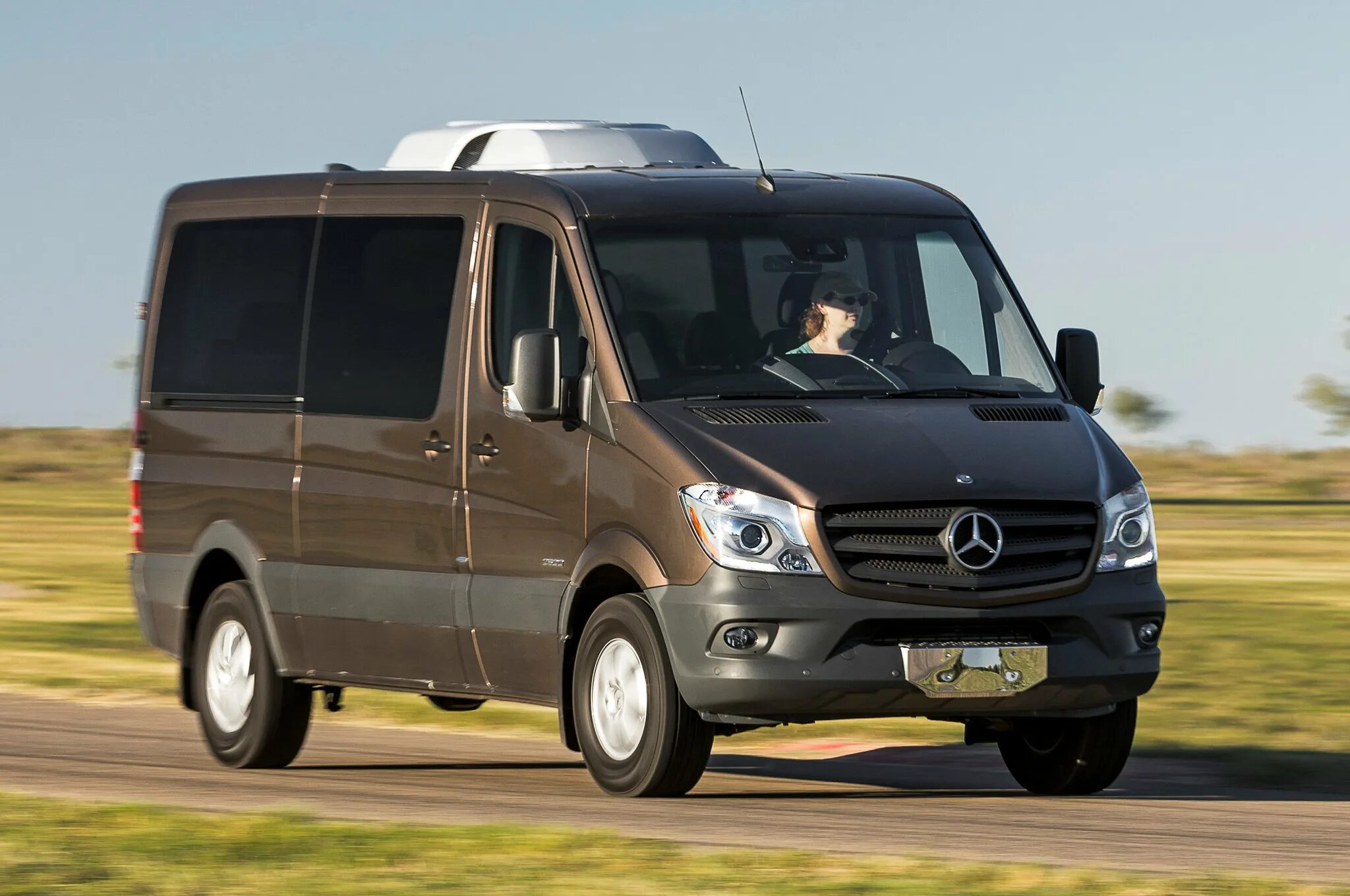 Мерседес Бенц Спринтер. Mercedes Sprinter 2014. Mercedes Sprinter 4x4 Bus. Mercedes Mini Sprinter. Газель мерседес спринтер